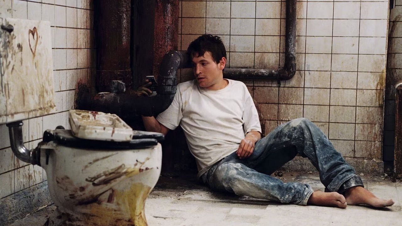 Piła trafiła na Netflixa. Popularną serię krwawych horrorów już teraz obejrzysz na platformie, źródło grafiki: Piła, James Wan, Twisted Pictures, 2004.
