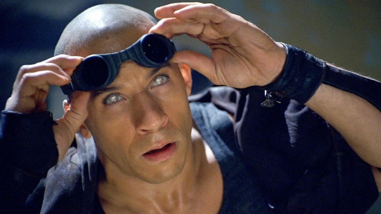 Vin Diesel powróci jako Riddick. Zdjęcia do nowej odsłony ukochanej serii sci-fi gwiazdora rozpoczną się jeszcze w tym roku, źródło grafiki: Kroniki Riddicka, David Twohy, Universal, 2004.