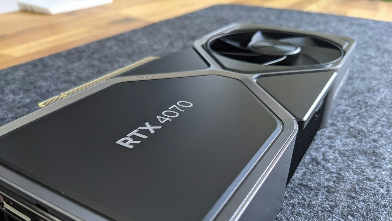 Karty graficzne RTX 50 będą potrzebować od 250 do nawet 600 watów prądu, źródło grafiki: Xavier Foucrier | Unsplash.