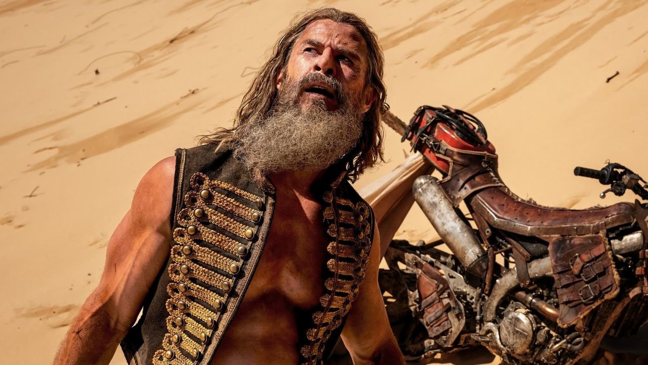 Chris Hemsworth zdradził, jaki wpływ miała na niego proteza nosa w Furiosie. „Patrzyłem w lustro, nie widziałem siebie”, źródło grafiki: Furiosa, George Miller, Warner Bros., 2024.