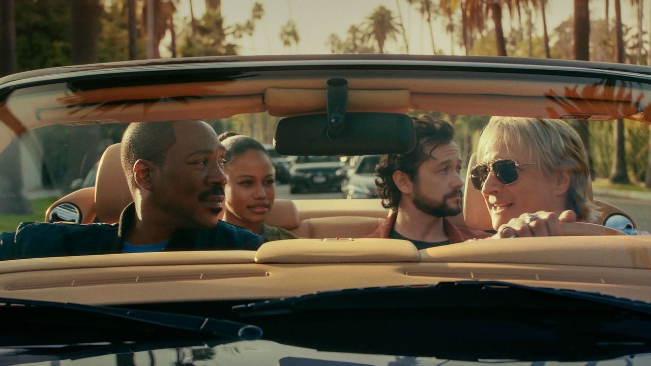 Gliniarz z Beverly Hills powraca na pełnym akcji zwiastunie. Eddie Murphy szaleje jako Axel F w zapowiedzi komedii Netflixa, źródło grafiki: Gliniarz z Beverly Hills: Axel F, Mark Molloy, Netflix, 2024.