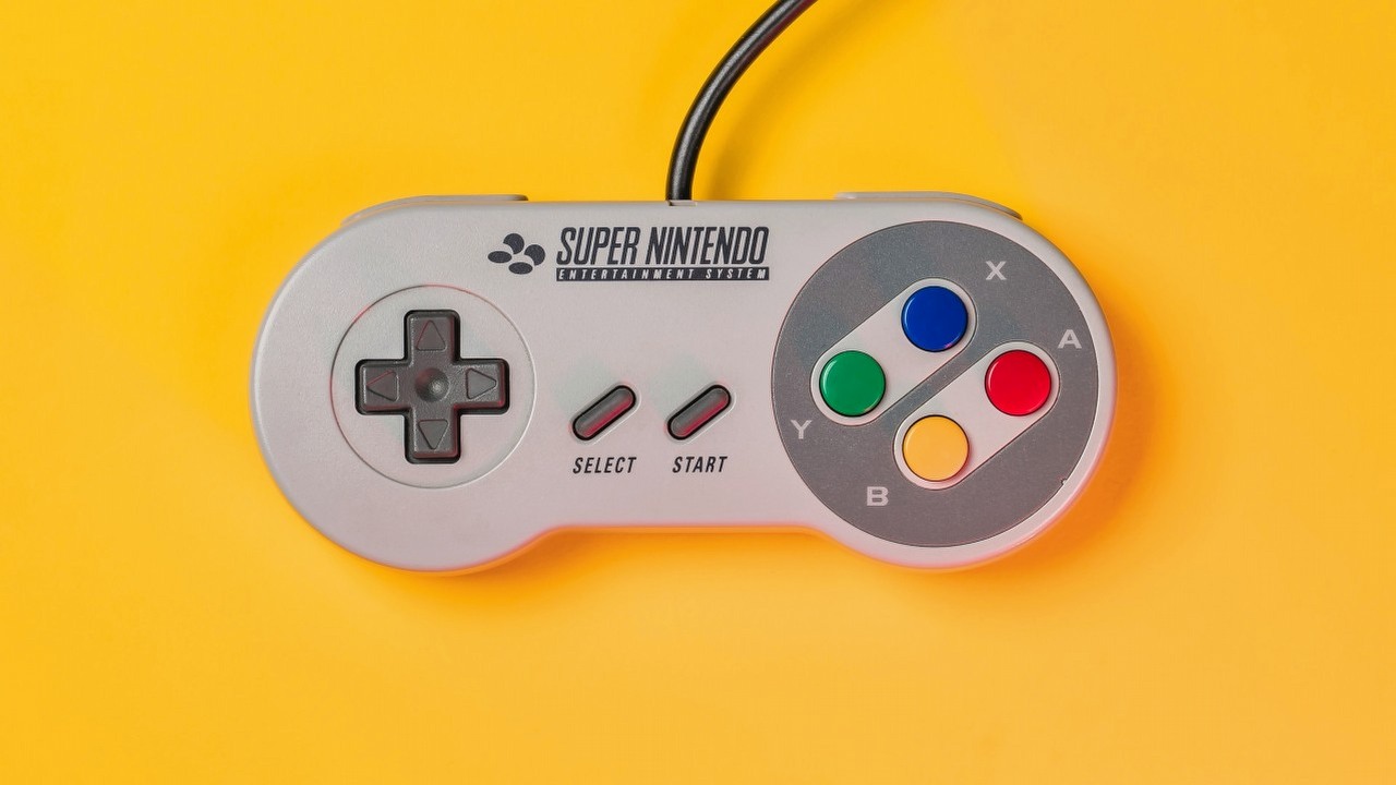 Dlaczego na przyciskach gamepadów znajdziemy symbole ABXY i skąd one się wzięły?, źródło grafiki: Patrick, Unsplash.