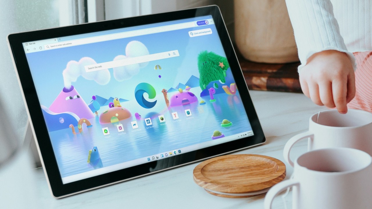 Microsoft Edge znacznie przyspiesza, wyniki wydajności lepsze nawet o 76%, źródło grafiki: Windows, Unsplash.