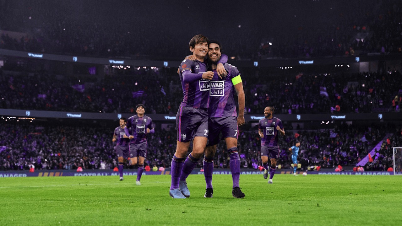 Królowa Premier League wreszcie zaszczyci popularną piłkarską serię. Fani Football Managera są zachwyceni, źródło grafiki: Sega.