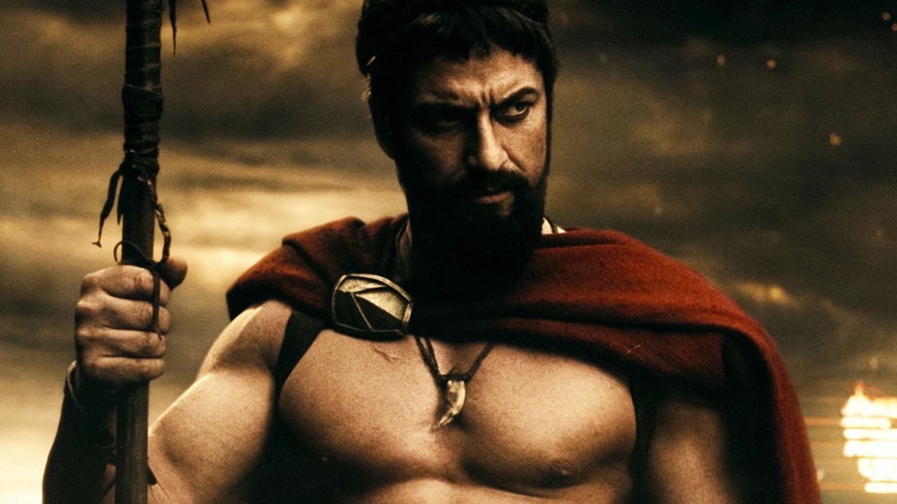 „Daj mi słowo, a rola jest twoja”. Gerard Butler mógł zagrać w 300 tylko pod jednym warunkiem, źródło grafiki: 300, Zack Snyder, Warner Bros. Pictures, 2007.
