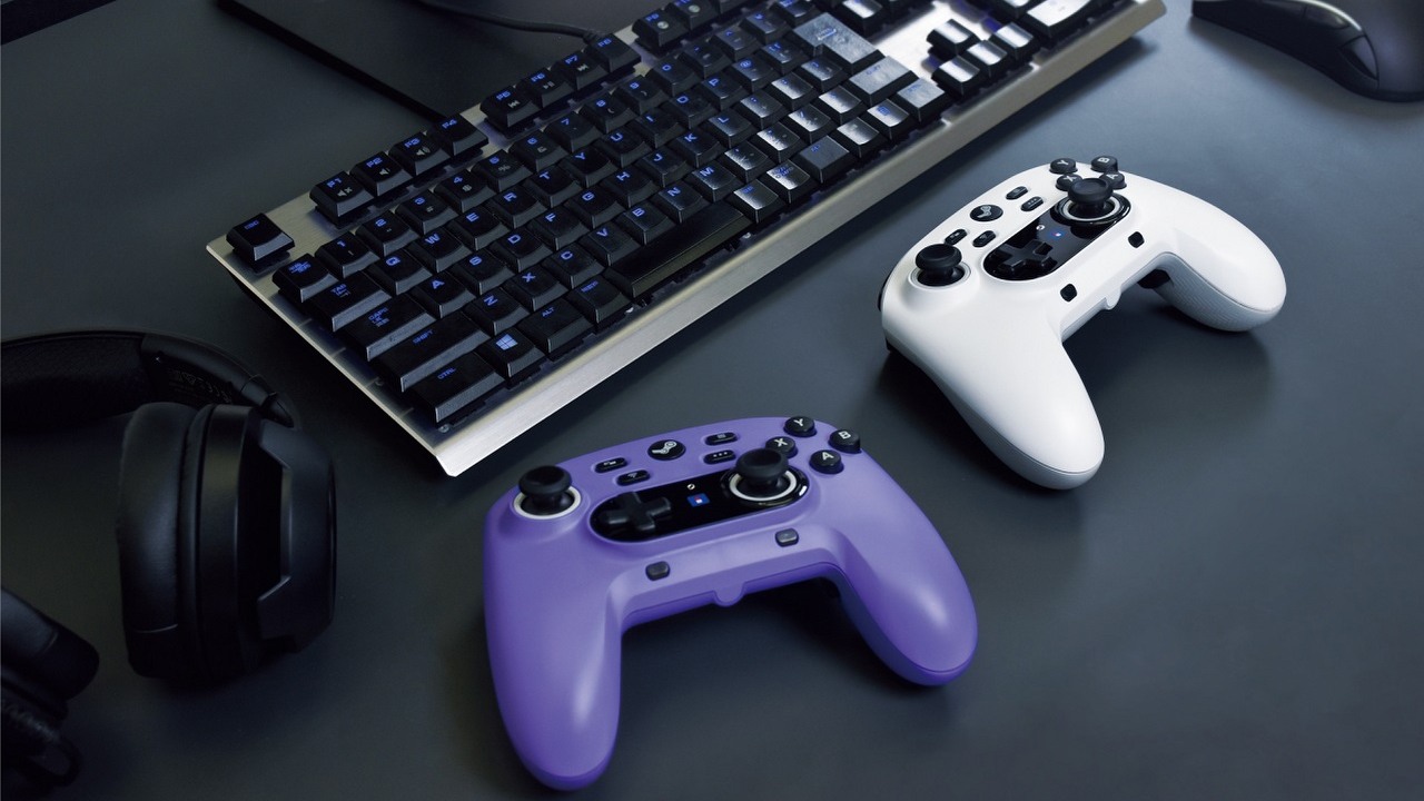 Po porażce Steam Controllera wydawało się, że Valve nigdy więcej nie poruszy tego tematu, a tu proszę. Powstaje licencjonowany kontroler, ale od innego producenta, źródło grafiki: Hori.