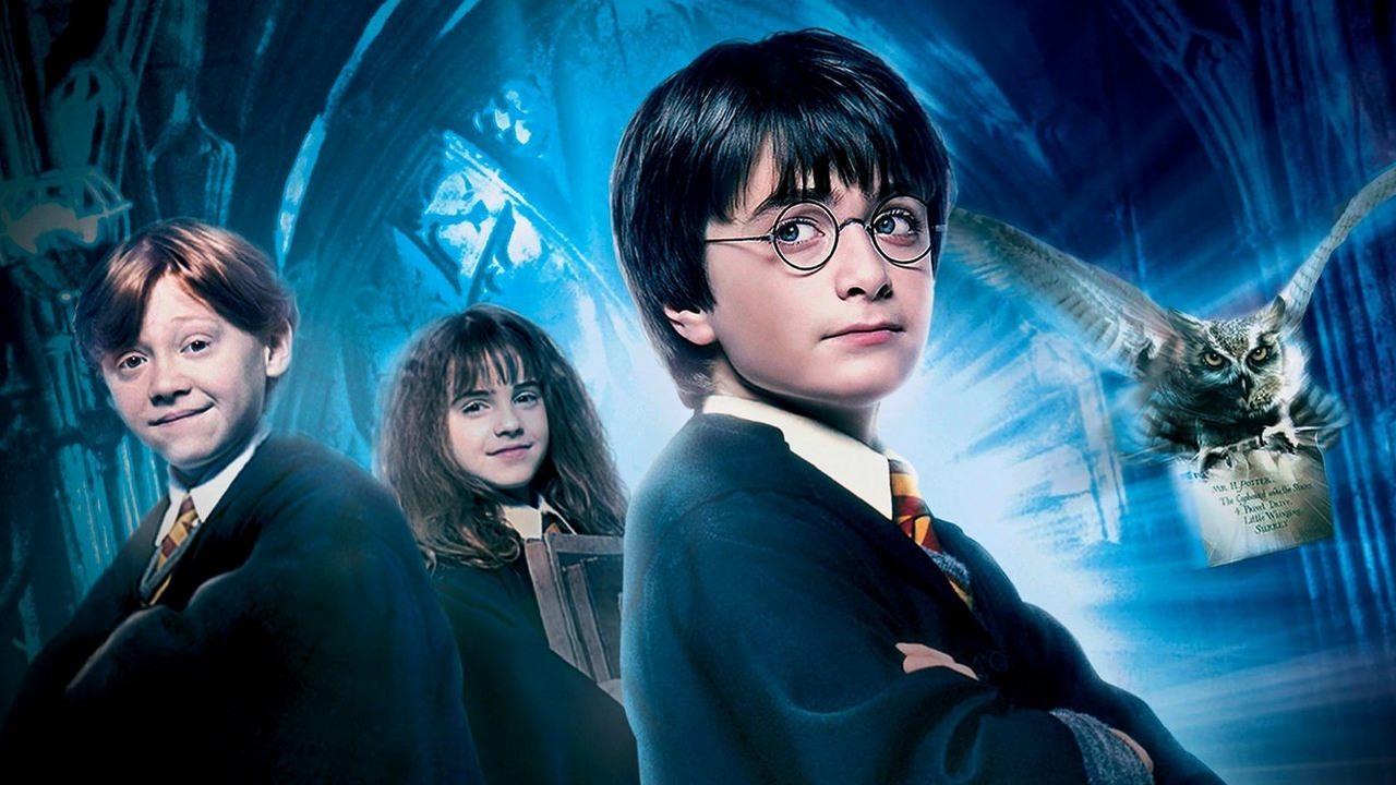 Nowy Harry Potter znalazł reżysera i showrunnerkę. Za sterami serialu staną twórcy hitu HBO, Sukcesji, źródło grafiki: Harry Potter i Kamień Filozoficzny, Chris Columbus,  Warner Bros., 2001.