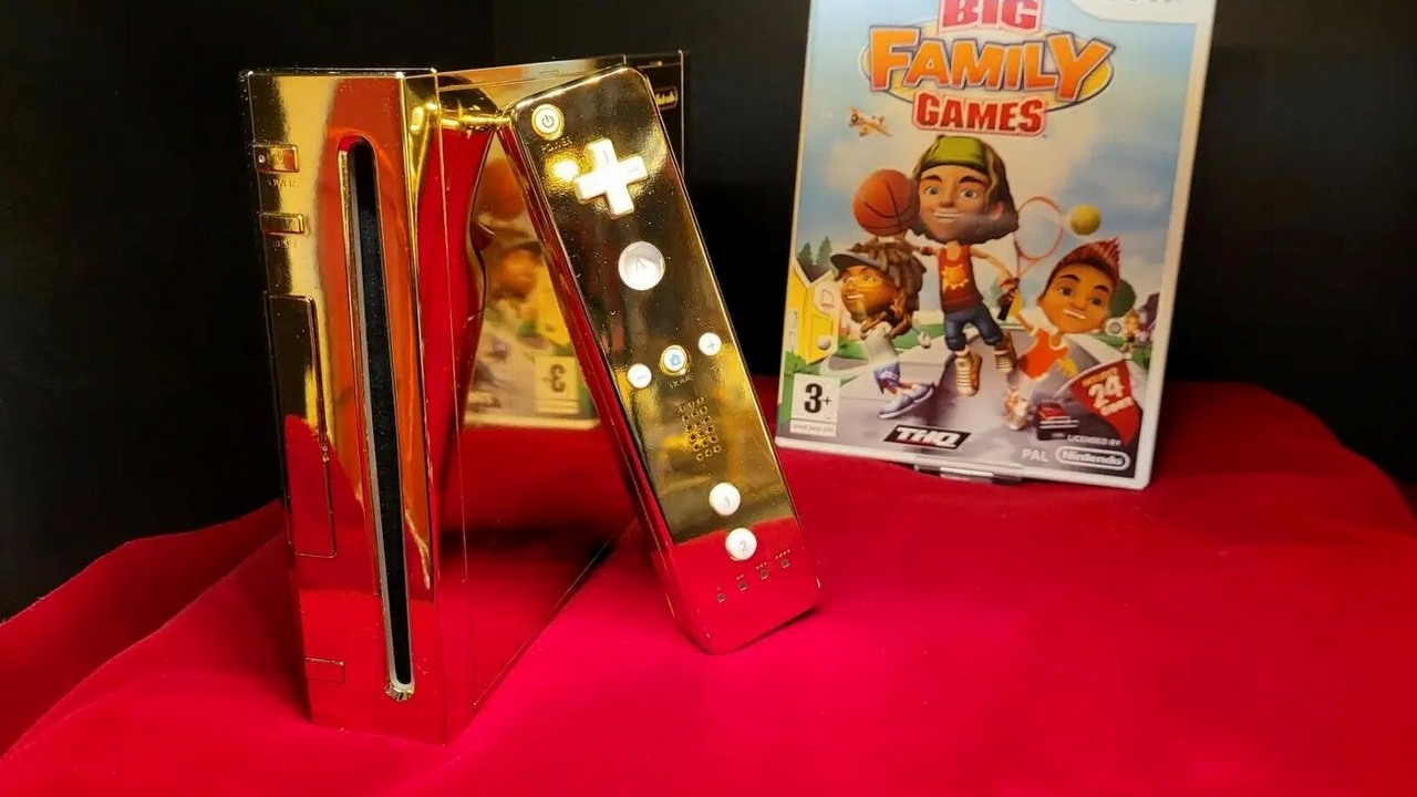Złote Nintendo Wii dedykowane królowej Elżbiecie II pojawi się na gamescomie 2024, źródło grafiki: X: @consolevariant; 2024.