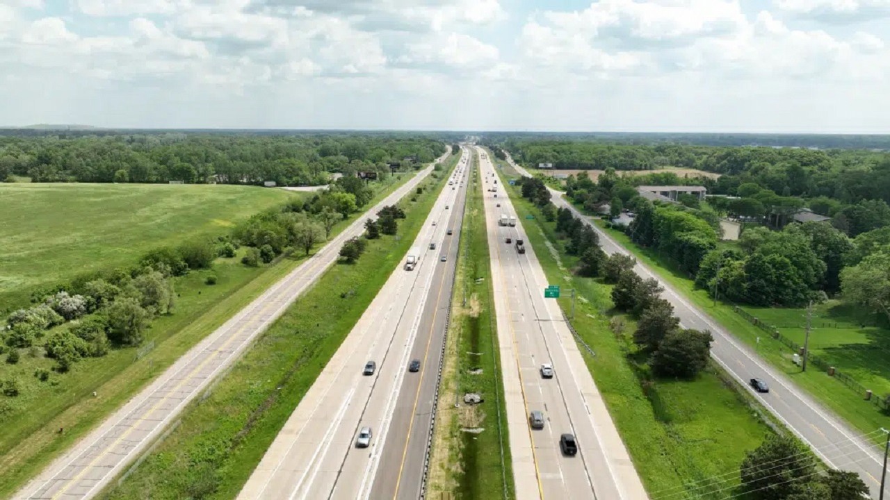 Autostrada najeżona czujnikami i kamerami. Tak przyszłość dróg widzi USA, pierwszy odcinek już powstaje, źródło grafiki: Cavnue.