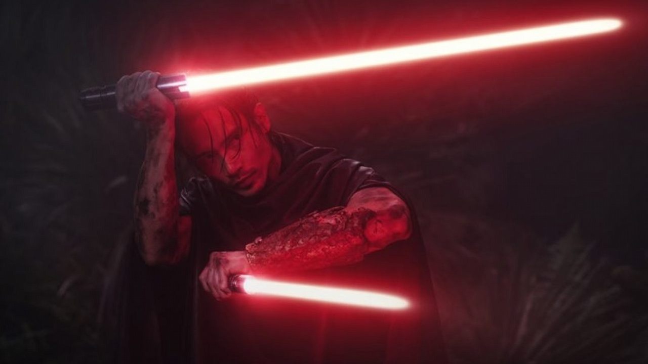 Akolita ukrywa prawdziwego złoczyńcę serialu Star Wars. Trzy wskazówki zapowiadają legendarnego Lorda Sithów, źródło grafiki: Akolita, Leslye Headland, Disney, 2024.