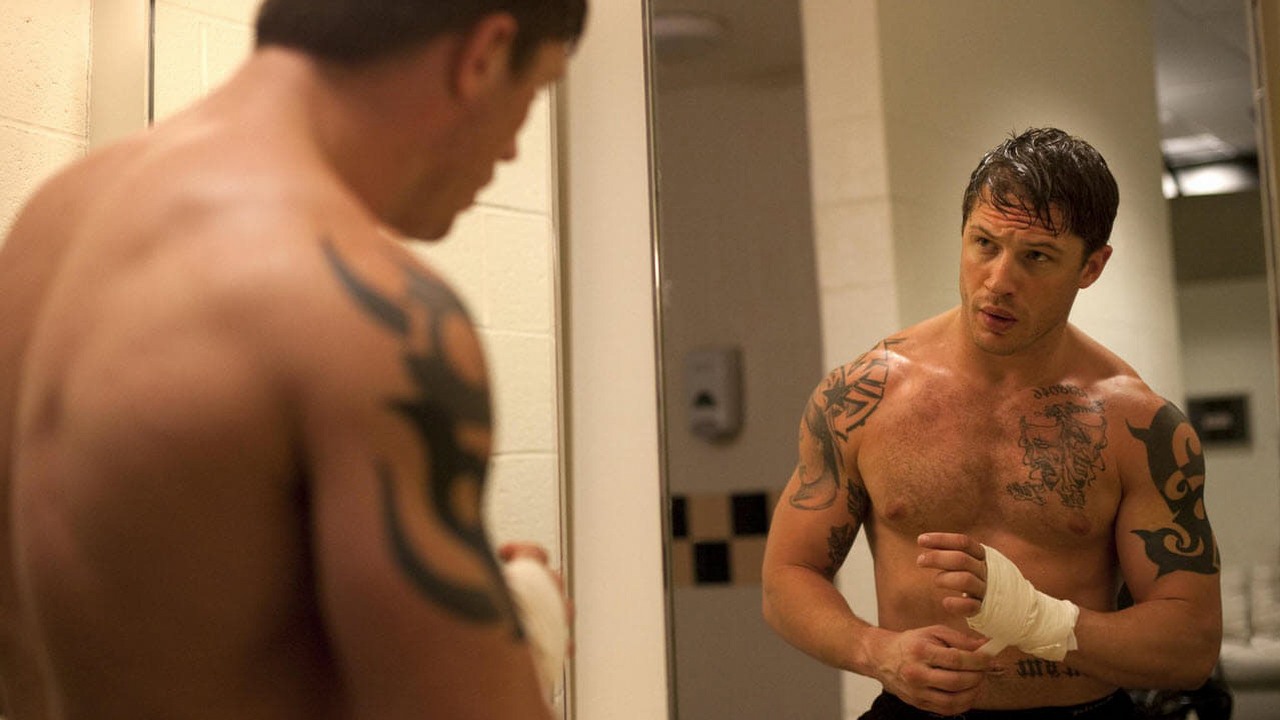 „Wkurzyłem wiele osób”. Przygotowania do tego filmu z 2011 roku przerosły Toma Hardy’ego, który zaczął wyżywać się na innych, źródło grafiki: Warrior, Gavin O'Connor, Lionsgate, 2011.