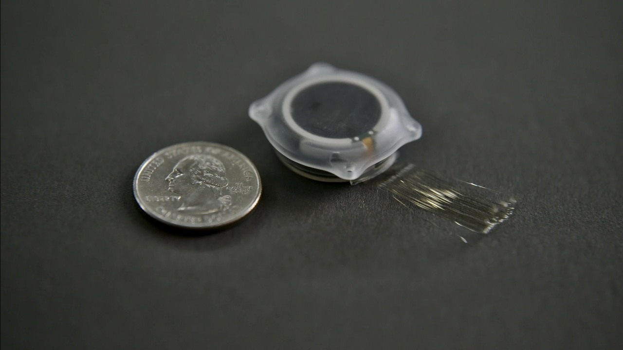 Neuralink zostanie niedługo przetestowany na drugim pacjencie, źródło grafiki: Neuralink.