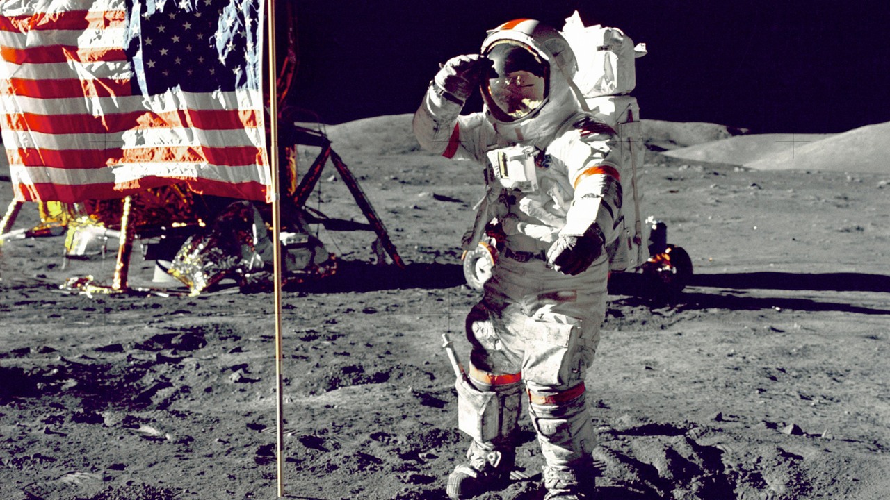 Nowa technologia zrewolucjonizuje misje kosmiczne, przekształci mocz astronautów w wodę pitną, źródło grafiki: Unsplash | NASA.
