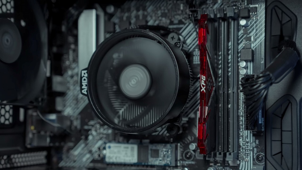 AMD Ryzen 9 9950X podkręcony do prawie 6 GHz w nowym benchmarku. Do Overclockingu prawdopodobnie wykorzystano zwykłe chłodzenie, źródło grafiki: Onur Binay; Unsplash.com; 2021.