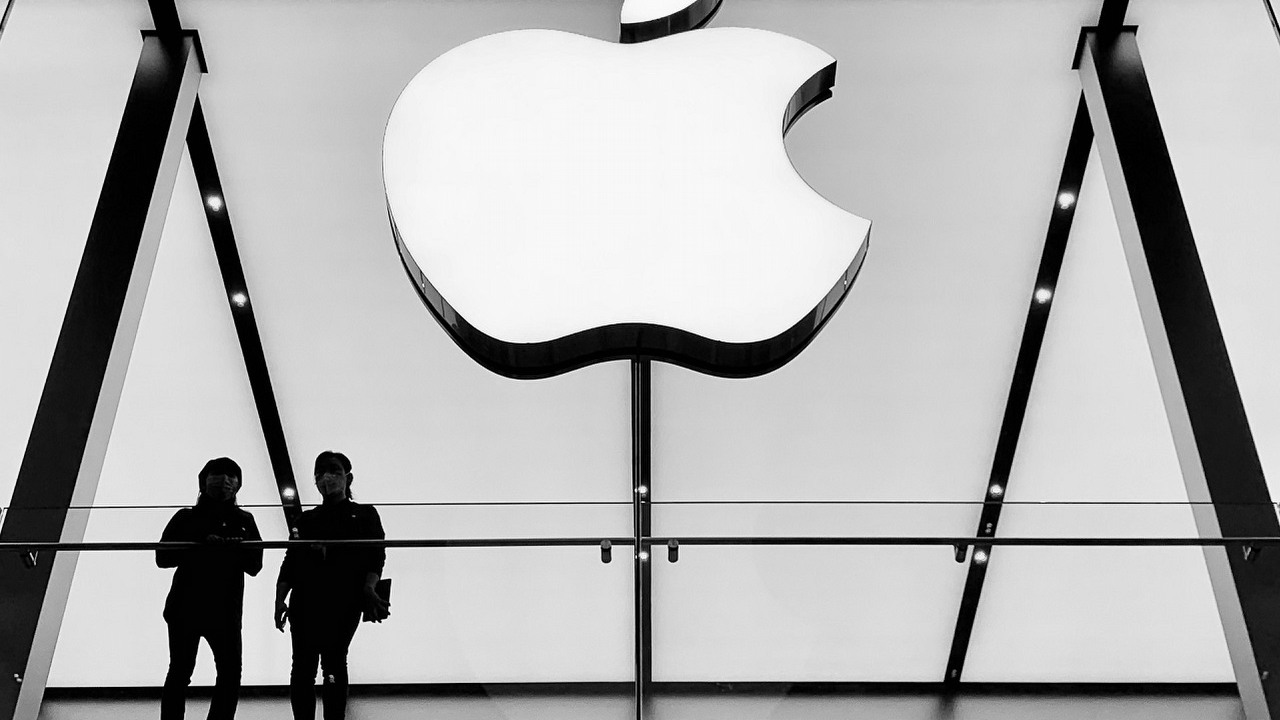 Apple oficjalnie wypuszcza iOS 17.6 i iPadOS 17.6. Aktualizacje bez nowych funkcji, ale ze zmianami „pod maską”, źródło grafiki: Unsplash | Zhiyue.