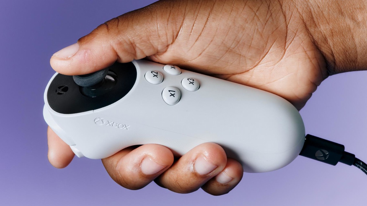 Microsoft zapowiedział nowy kontroler do PC i Xboxa. Sprzęt ma odpowiadać potrzebom osób niepełnosprawnych, źródło grafiki: Microsoft..