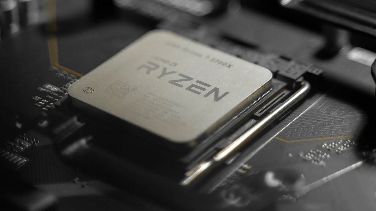 Serię procesorów Ryzen 9000X3D od AMD zobaczymy dopiero na styczniowych targach CES, źródło grafiki: Unsplash | Krzysztof Hepner..