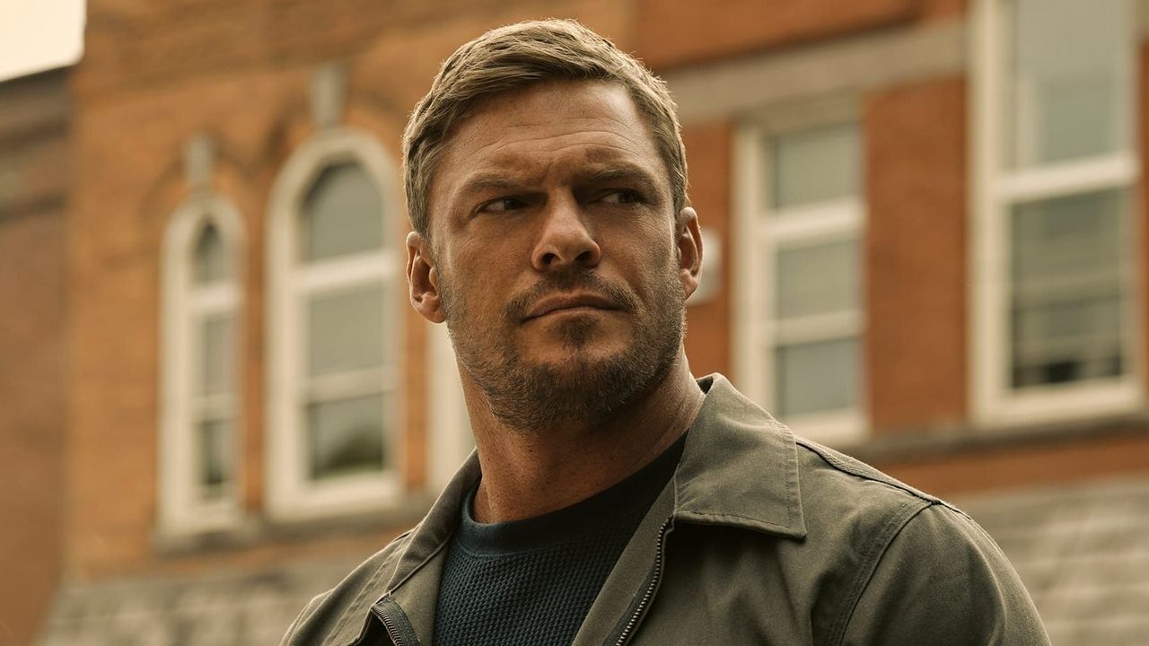 Największy hit akcji Amazona doczeka się własnego uniwersum. Nachodzi żeński spin-off Reachera skupiony na ulubienicy widzów, źródło grafiki: Reacher, Nick Santora, Amazon, 2023.