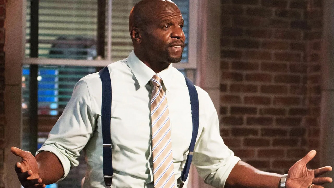 „Uważam, że było to konieczne”. Brooklyn 9-9 w odcinku, z którego Terry Crews jest dumny, na chwilę zapomniało, że jest komedią, źródło grafiki: Brooklyn Nine-Nine, Dan Goor i Michael Schur, Fox, 2013.