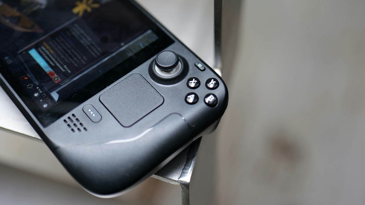 Valve może pracować nad nową wersją Steam Decka, na której działałyby gry z Androida, źródło grafiki: Unsplash | Petar.