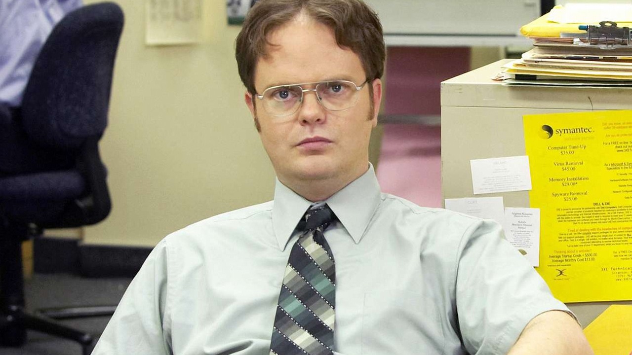 „Nie sprawiało mi to przyjemności”. Odtwórca Dwighta Schrute'a przez lata był niezadowolony z występów w Biurze, źródło grafiki: The Office, Greg Daniels, NBC, 2005.