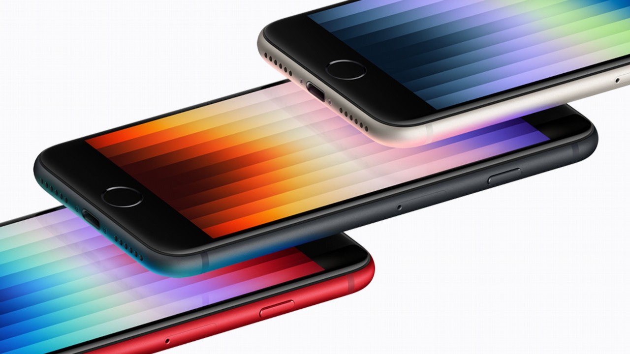 iPhone SE 4 pojawi się w pierwszej połowie 2025 roku; to już niemal pewne, źródło grafiki: Apple.