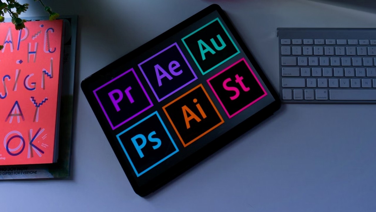 Już nie kupisz Photoshopa na własność, Adobe odbierze Ci go po trzech latach, źródło grafiki: Emily Bernal; Unsplash.com; 2021.