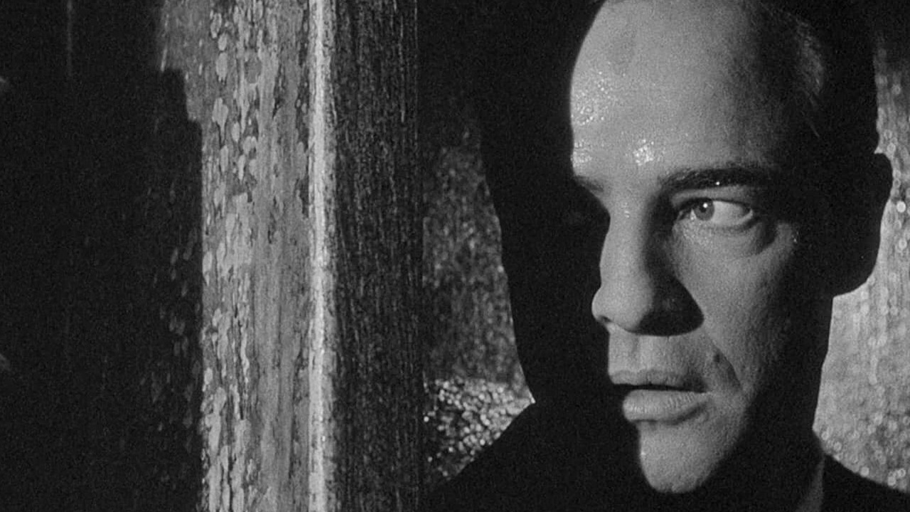 „Był tak zły”. Anthony Hopkins nienawidzi występu Marlona Brando, który jego zdaniem zawiódł w tym filmie wojennym, źródło grafiki: Morituri, Bernhard Wicki, Twentieth Century-Fox, 1965.