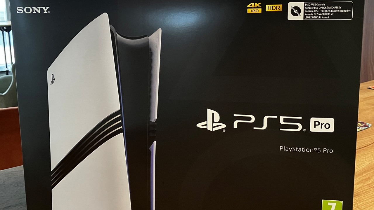 Wyciekła pełna specyfikacja PS5 Pro. Specjalna funkcja ulepszy wygląd gier z PS4, źródło grafiki: Własne.