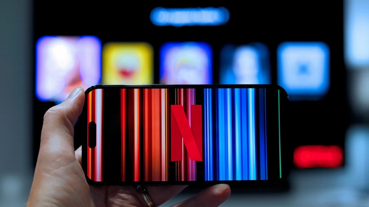 Netflix usunie prawie 90% interaktywnych filmów i seriali. Gigant streamingu rezygnuje z kierunku, który miał być przyszłością w branży, źródło grafiki: Unsplash.com / Matoo.Studio / 2023.
