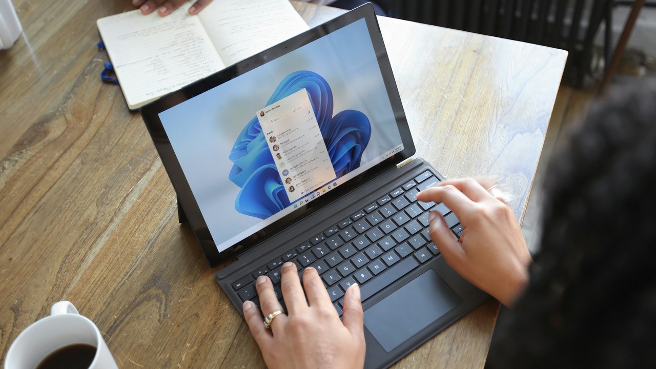 Otwarcie ponad 60 maili może zepsuć Outlooka, Microsoft bada sprawę, źródło grafiki: Microsoft | Unsplash.