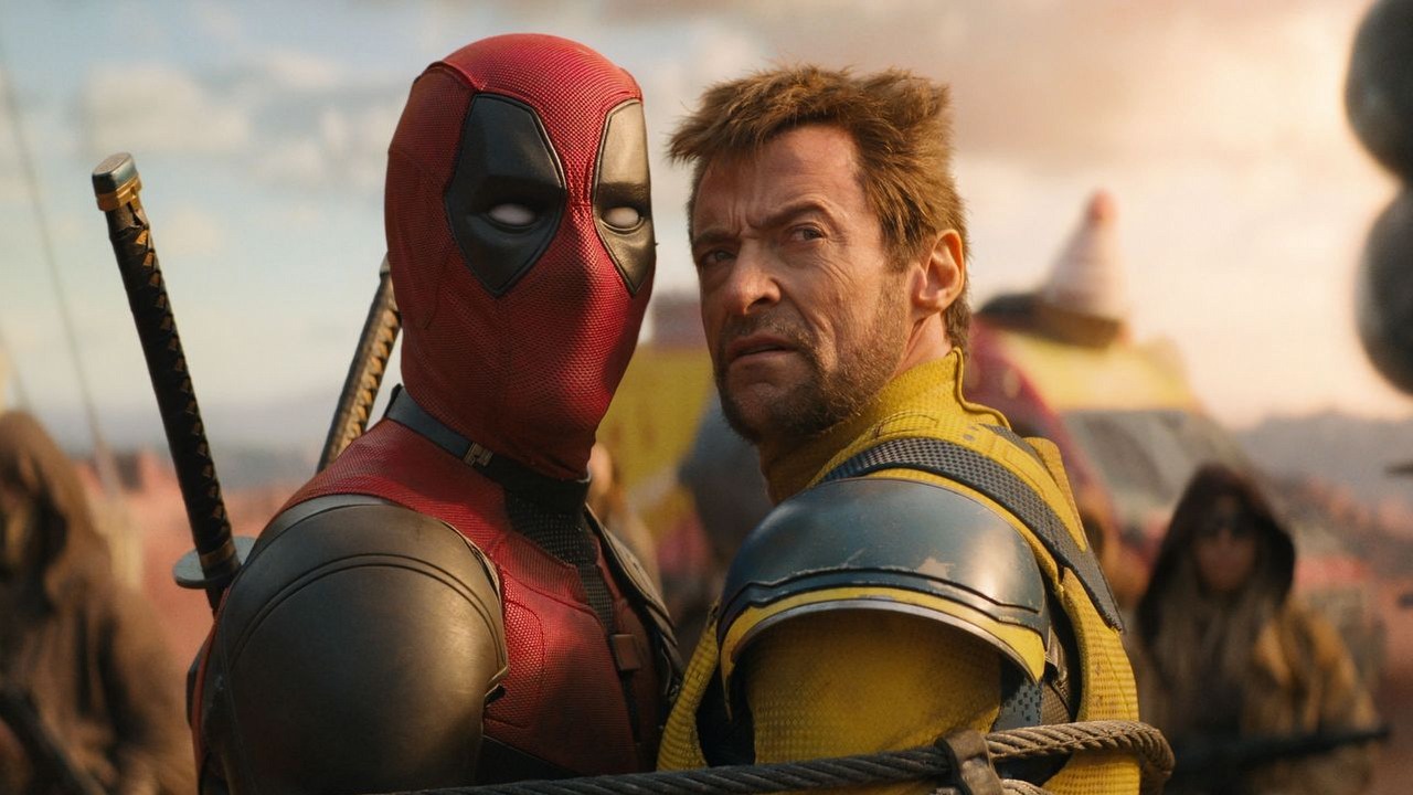 Deadpool i Wolverine mógł wyglądać inaczej. Marvel ujawnia alternatywny pomysł na „trójkę” i zmienione niemal w ostatniej chwili zakończenie, źródło grafiki: Deadpool i Wolverine, Shawn Levy, Marvel, 2024.
