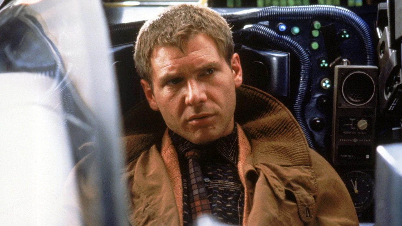 „Miałem wiele obaw co do narracji”. Harrison Ford nazwał pracę nad Blade Runnerem „koszmarem”, źródło grafiki: Blade Runner, Ridley Scott, Warner Bros., 1982.