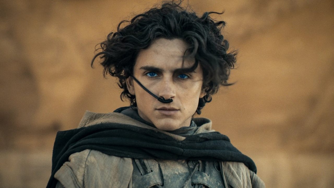 Diuna 2 zachwyciła Christophera Nolana. Nazwał ją „cudowną adaptacją”, choć jeden element z hitu sci-fi wprawił reżysera w zakłopotanie, źródło grafiki: Diuna 2, Denis Villeneuve, Warner Bros., 2024.