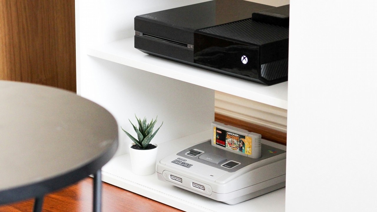 „Dochodzimy do punktu, w którym konsole przestaną być istotne” - mówi były szef PlayStation, źródło grafiki: Andrew M, Unsplash.