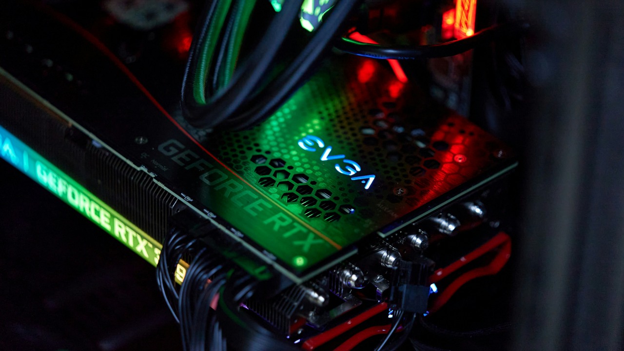 RTX 5090 i RTX 6090 w 2025 roku? Nvidia chce wypuścić nową generację szybciej niż kiedykolwiek, źródło grafiki: ???? Jose G. Ortega Castro ???? | Unsplash.