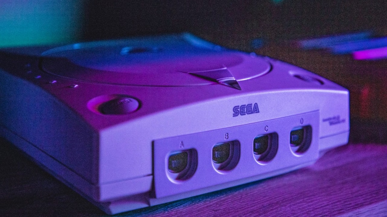 SEGA nie chce więcej konsol retro i Dreamcasta mini. „Nie jesteśmy taką firmą”, źródło grafiki: Taylor R; Unsplash.com; 2020.