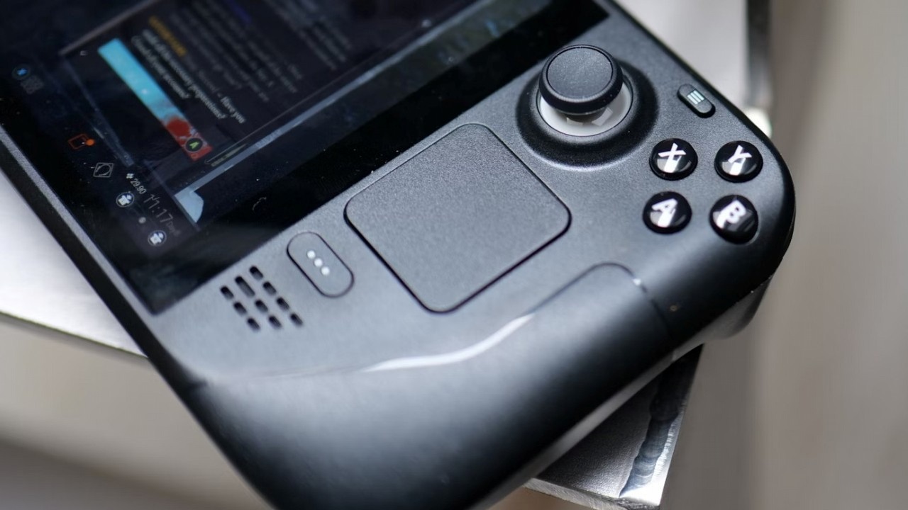 Steam Deck: Właściciel odkrywa niebezpieczny problem - zaledwie dwie godziny później jego handheld staje w płomieniach, źródło grafiki: Petar; Unsplash.com; 2022.