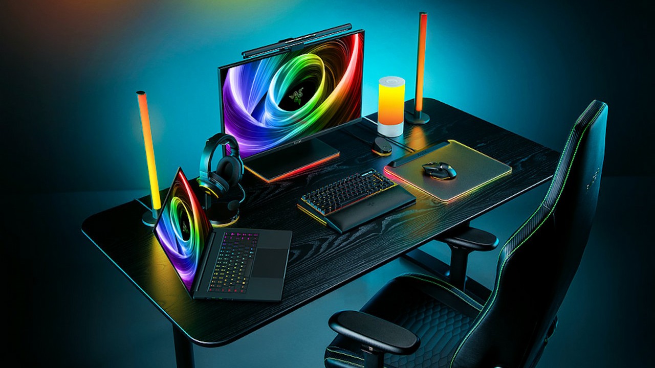 Razer pokazał Blade 16 - niemożliwie cienkiego laptopa z RTX 5090 na pokładzie, źródło grafiki: Razer | Materiały promocyjne.
