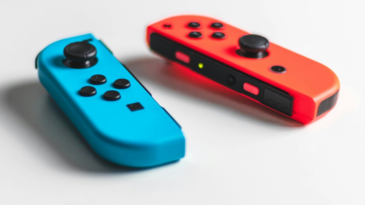 Do czego będzie służyć tajemniczy przycisk C w Nintendo Switch 2? Gracze sądzą, że chodzi o coś w stylu social mediów, źródło grafiki: Sara Kurfess | Unsplash.