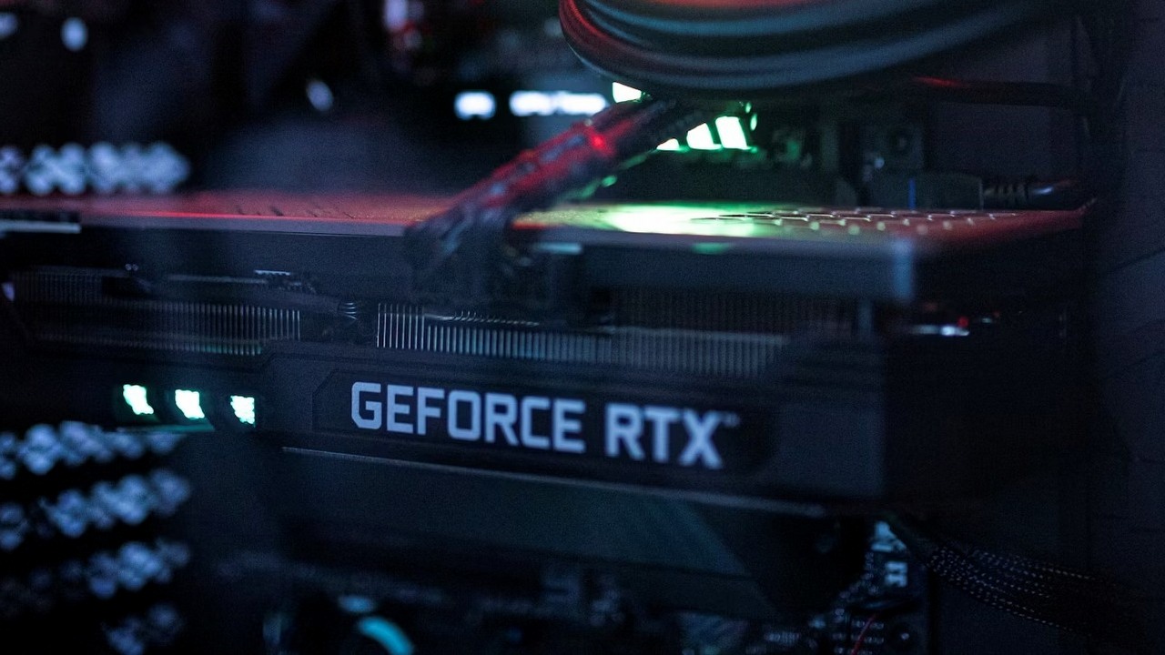 RTX 5060 Ti z 8 GB VRAM-u. Nowe doniesienia mogą zaniepokoić graczy, źródło grafiki: Caspar Camille Rubin; Unsplash.com; 2020.