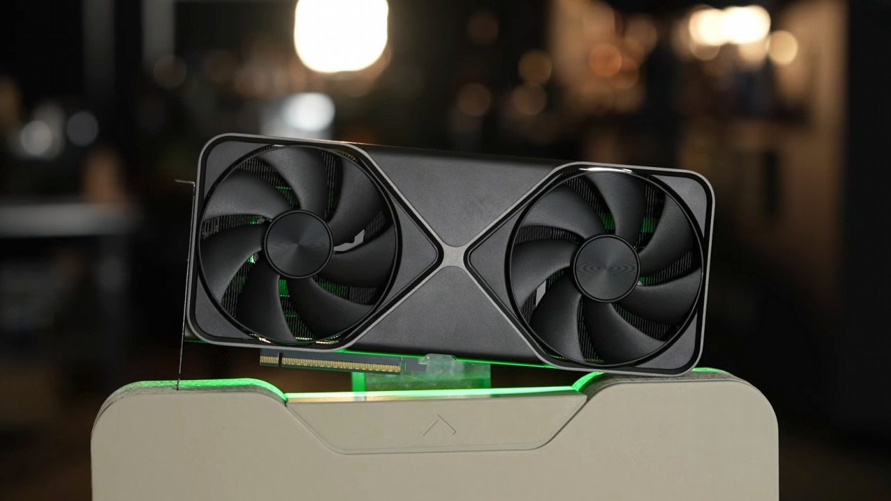 Czy RTX 50 to „papierowa premiera”? Nowych kart graficznych Nvidii w zasadzie nie da się kupić, źródło grafiki: Gamers Nexus, YouTube.