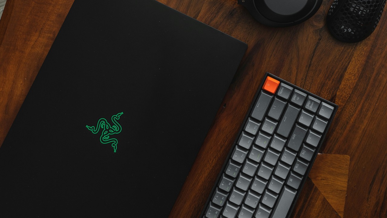Mobilne RTX-y 50 niedługo trafią na rynek. Wiemy kiedy wystartuje przedsprzedaż, źródło grafiki: Unsplash | Sam Pak.