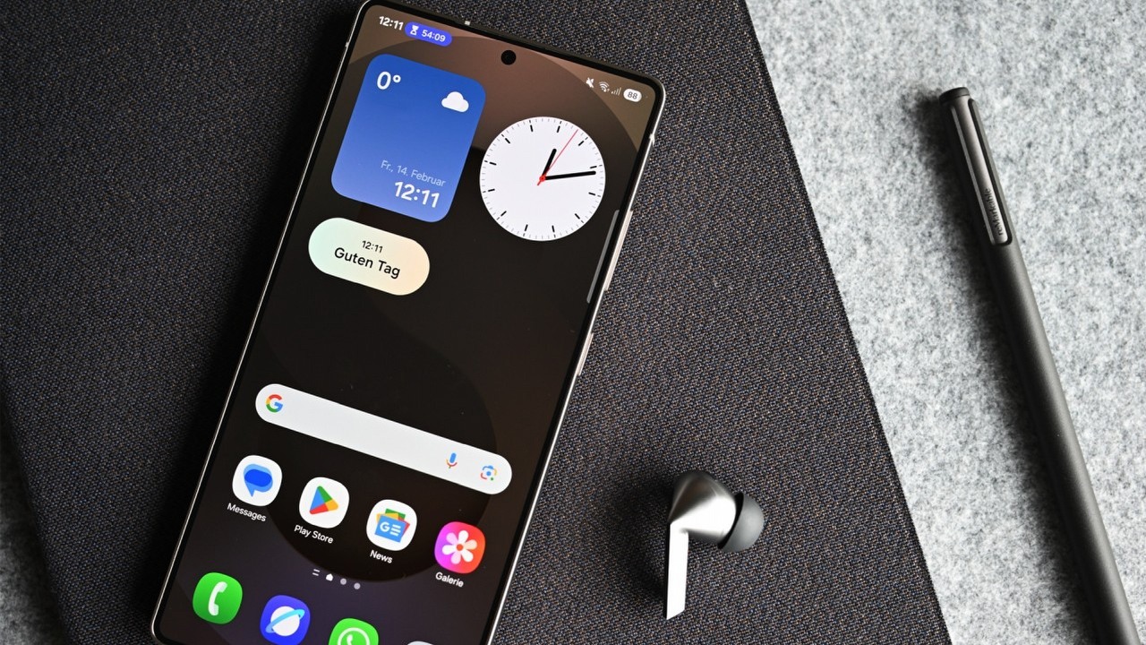 Po dwóch tygodniach z One UI 7: najlepsza nowość Samsunga nie dotyczy telefonów Galaxy, źródło grafiki: GameStar Tech.