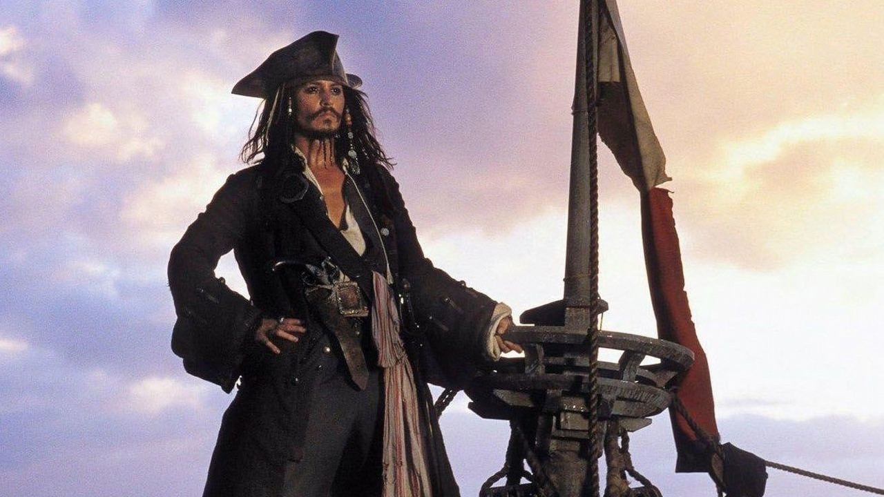 Johnny Depp jednak powróci w Piratach z Karaibów 6? Disney ponoć już szykuje się do produkcji nowego filmu z największą gwiazdą franczyzy fantasy, źródło grafiki: Piraci z Karaibów, Gore Verbinski, Disney, 2003.