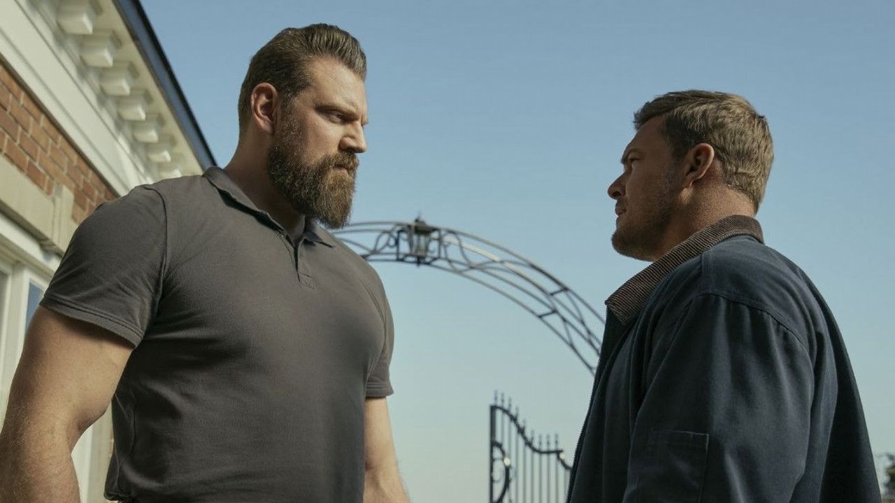 Już za kilka godzin powróci jeden z największych hitów akcji Prime Video, to w 3. sezonie świetnie ocenianego serialu Jack Reacher spotka godnego siebie przeciwnika, źródło grafiki: Reacher, Nick Santora, Prime Video. 2025.