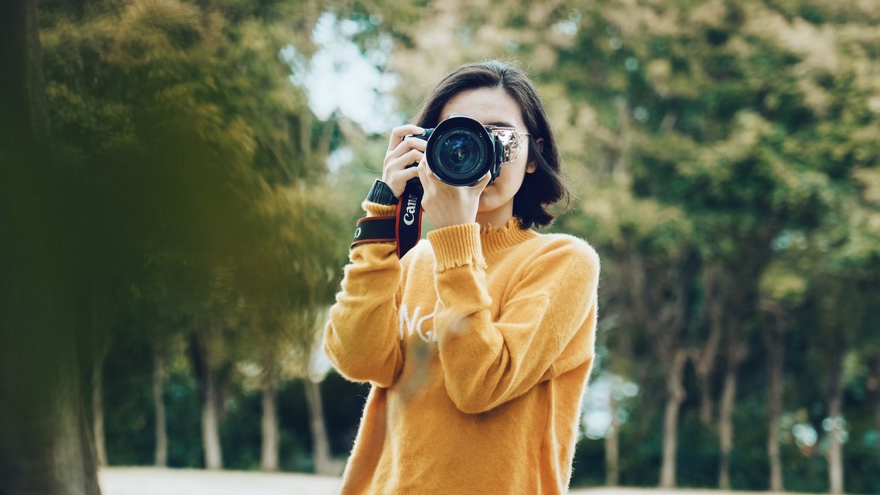 Jak zmienić rozdzielczość zdjęcia? Pokazujemy najprostsze metody, źródło grafiki: Marco Xu / Unsplash.