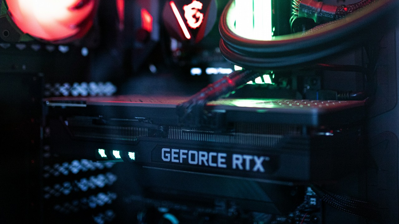 Na RTX 5060 i 5070 możemy jeszcze poczekać; NVIDIA zmaga się z problemami, które mogą opóźnić premierę, źródło grafiki: Caspar Camille Rubin | Unsplash.