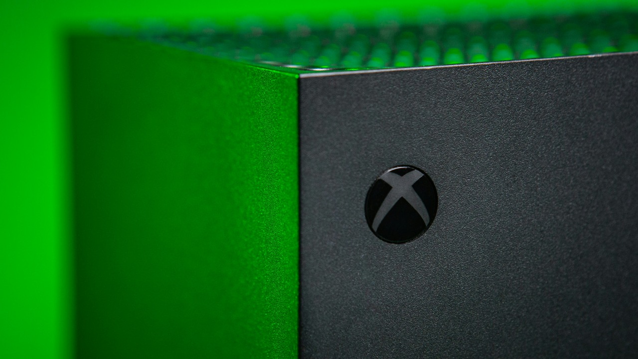 PS5 sprzedaje się 10 razy lepiej niż Xbox; konsoli Microsoftu w zasadzie nie da się kupić w Europie, źródło grafiki: Billy Freeman | Unsplash.