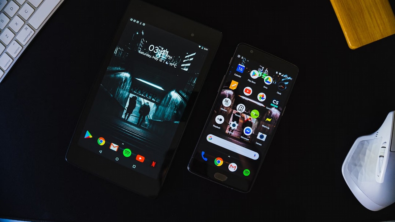 Jak zmienić czas wygaszania ekranu na komputerze, laptopie i smartfonie?, źródło grafiki: The Average Tech Guy / Unsplash.